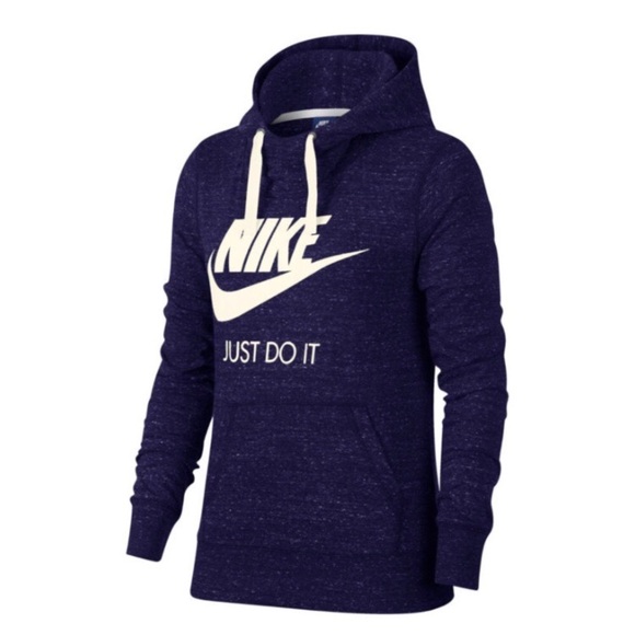 Nike Tops - Nike Woman’s Pullover Hoodie